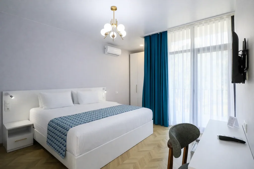 Emerald Borjomi — Guest room