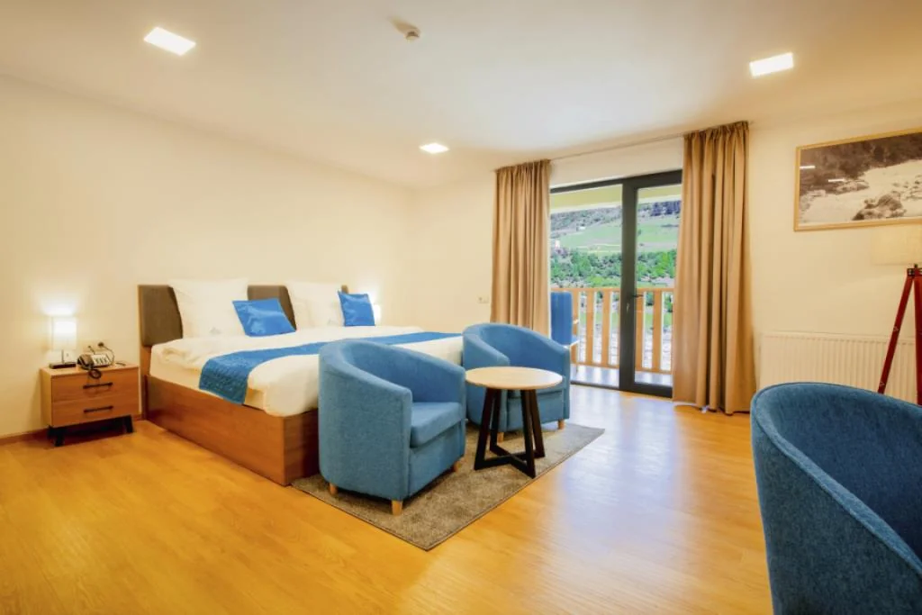 Hotel Gistola — Guest room
