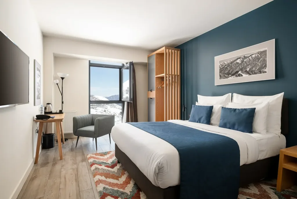 Gudauri Lodge — Guest room