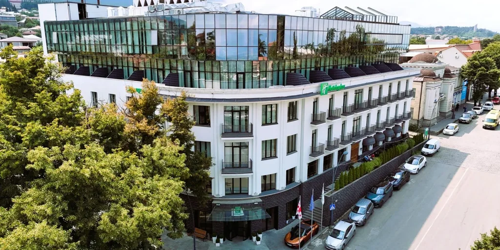 Holiday Inn Telavi — Hotel exterior