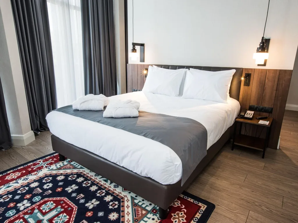 Holiday Inn Telavi — Guest room
