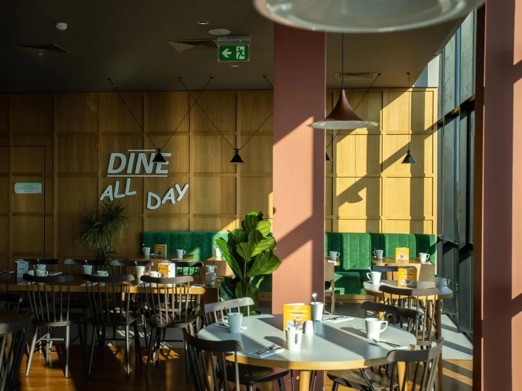 Holiday Inn Telavi — Restaurant