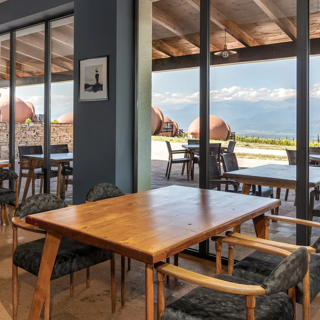 Hotel Qvevrebi — Restaurant