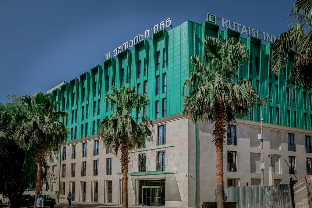 Kutaisi Inn — Hotel exterior