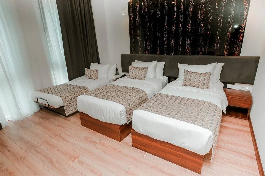 Kutaisi Inn — Family room