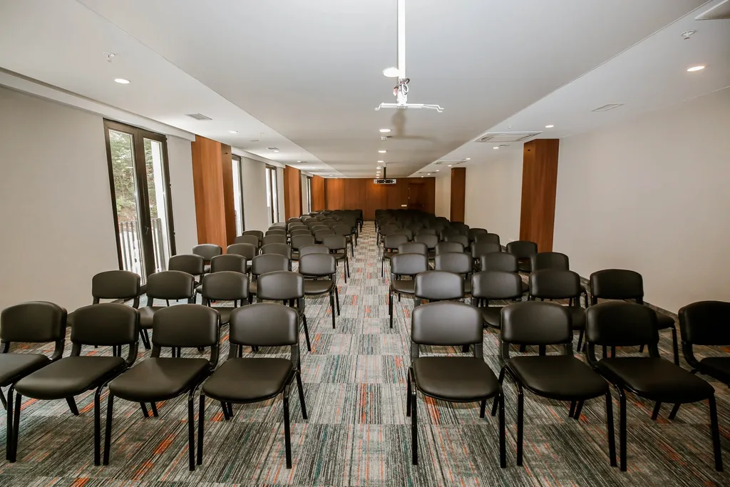 Kutaisi Inn — Meeting space