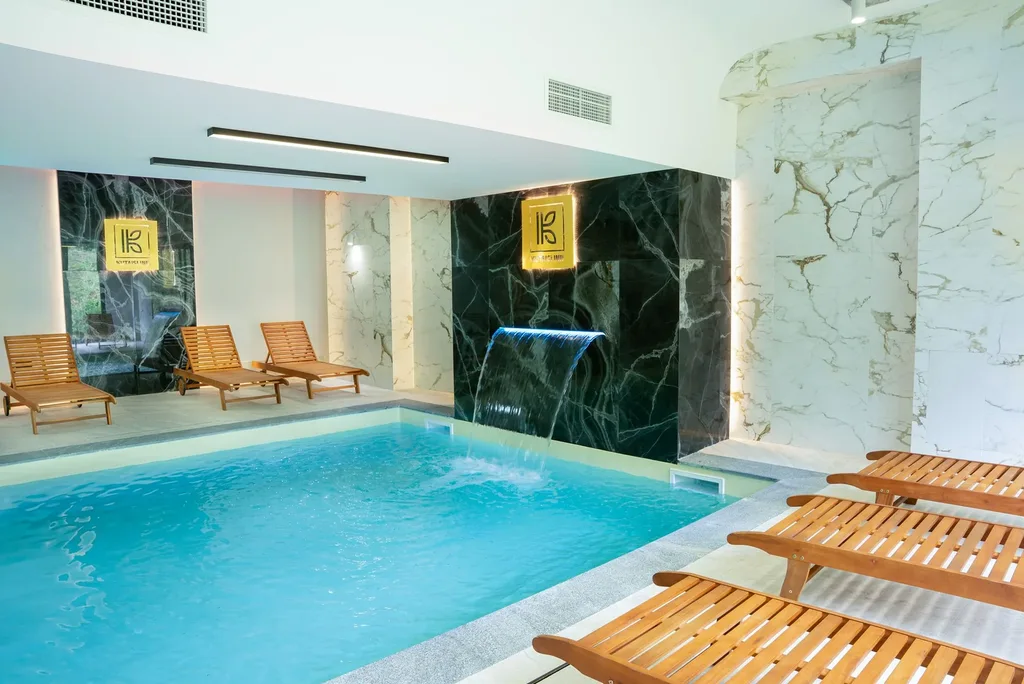 Kutaisi Inn — Swimming pool