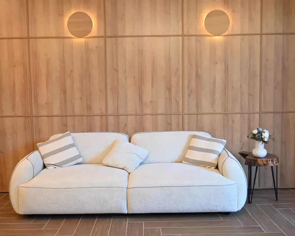Landmark Boutique Hotel — Lounge