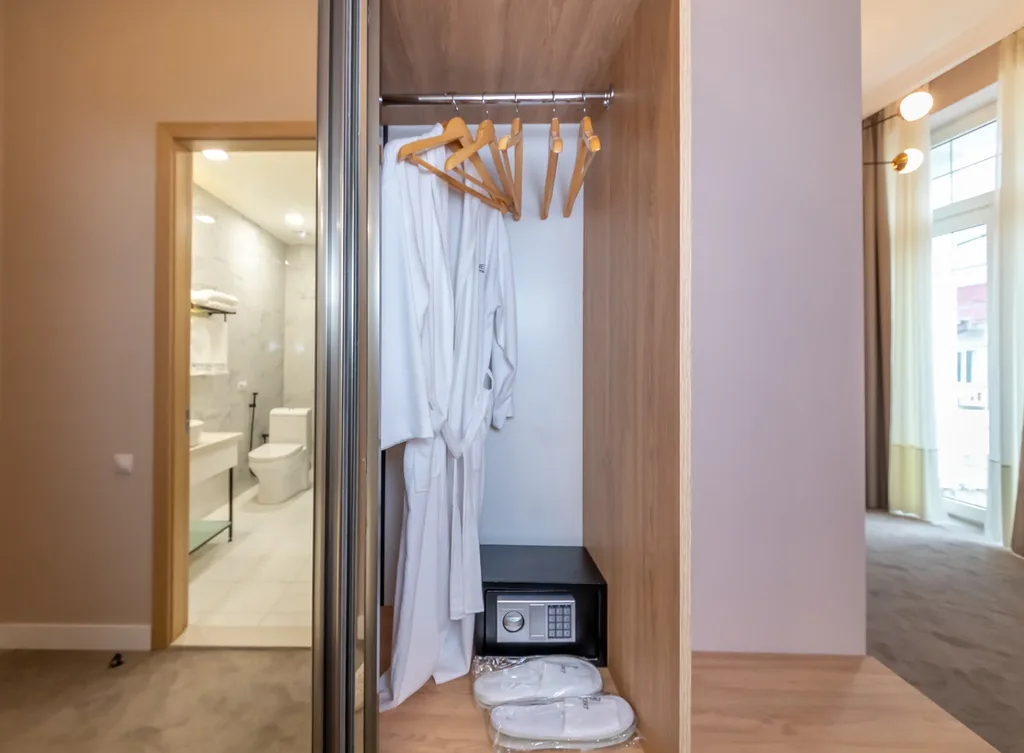 Newport Hotel Kutaisi — Guest room
