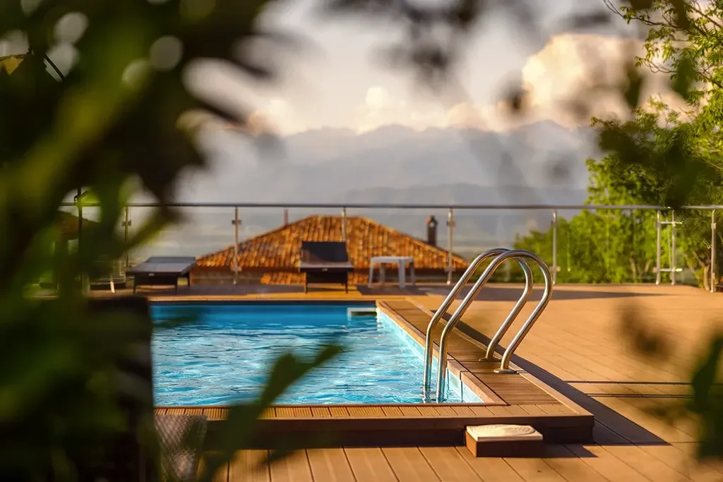 Schuchmann Wines Château, Villas & Spa — Swimming pool