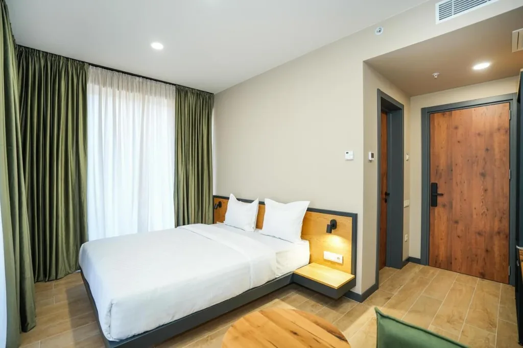 Steel Tower Borjomi — Guest room